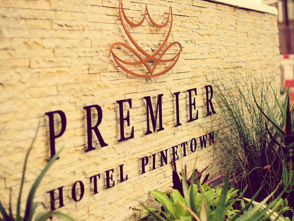 Premier Splendid Inn Pinetown Exterior photo
